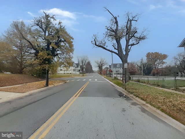 3101 CLIFTON AVE, Baltimore, MD 21216