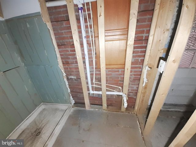 3101 CLIFTON AVE, Baltimore, MD 21216