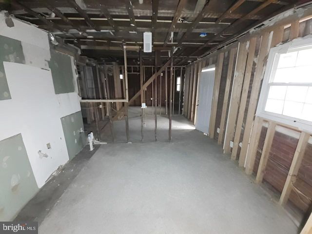 3101 CLIFTON AVE, Baltimore, MD 21216