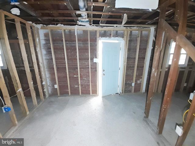 3101 CLIFTON AVE, Baltimore, MD 21216