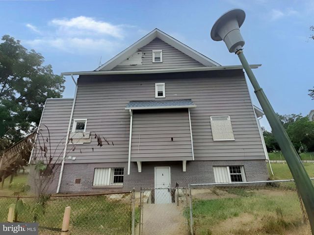 3101 CLIFTON AVE, Baltimore, MD 21216