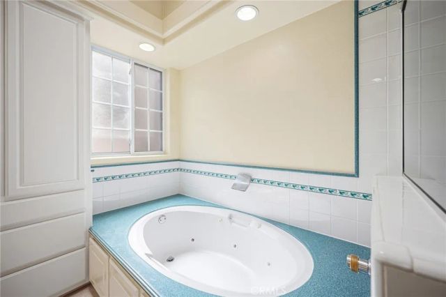 416 9th, Huntington Beach, CA 92648