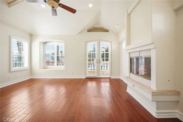 416 9th, Huntington Beach, CA 92648