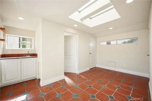 416 9th, Huntington Beach, CA 92648