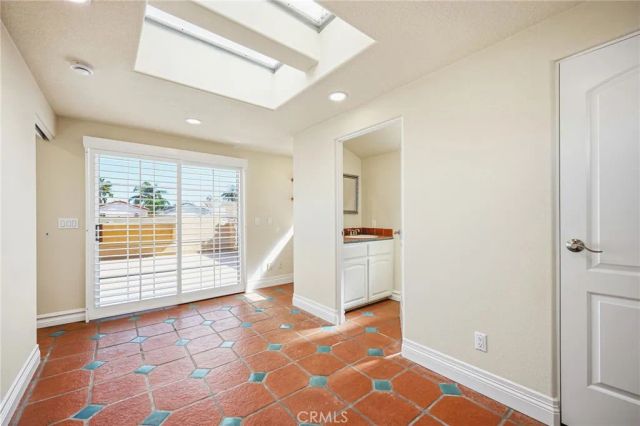 416 9th, Huntington Beach, CA 92648