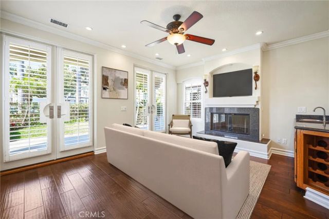 416 9th, Huntington Beach, CA 92648