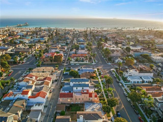 416 9th, Huntington Beach, CA 92648
