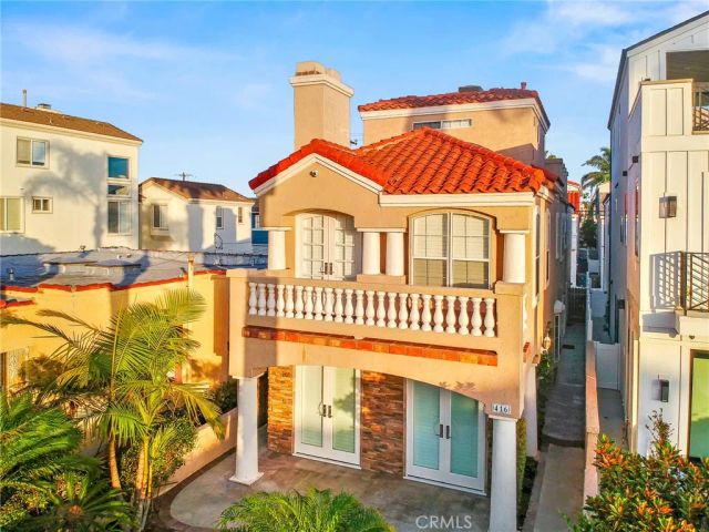 416 9th, Huntington Beach, CA 92648