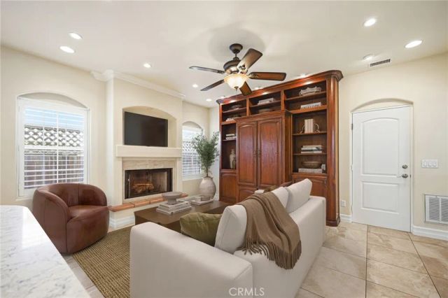 416 9th, Huntington Beach, CA 92648