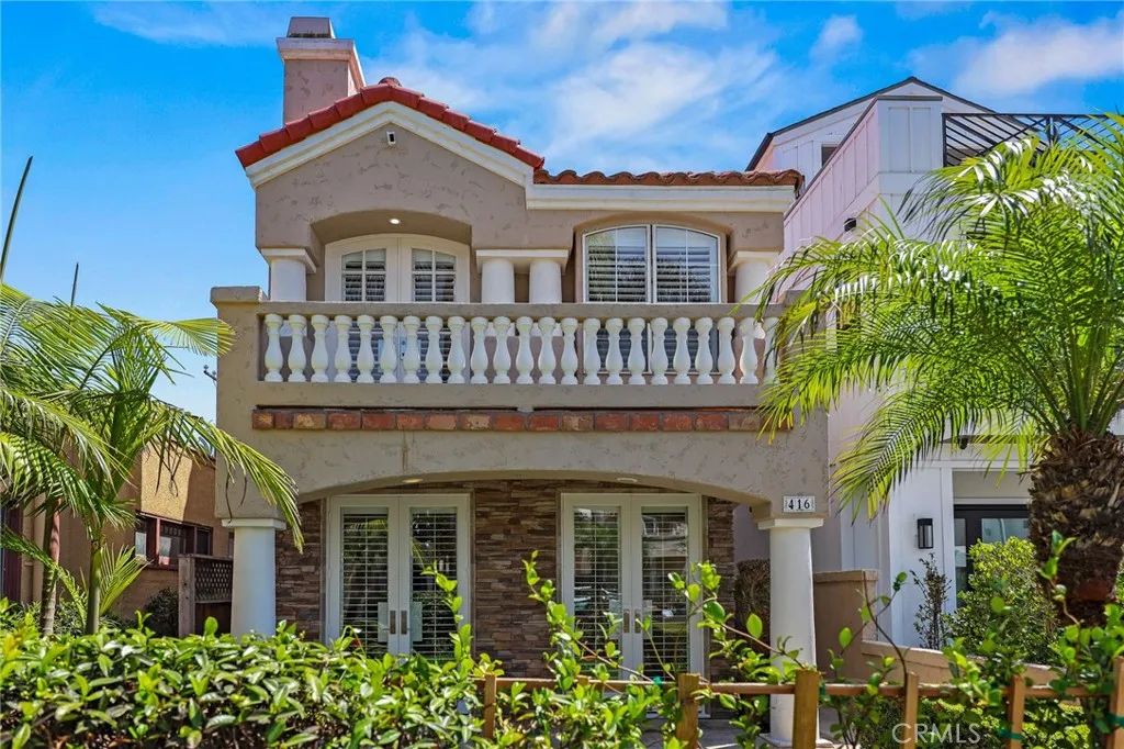 416 9th, Huntington Beach, CA 92648