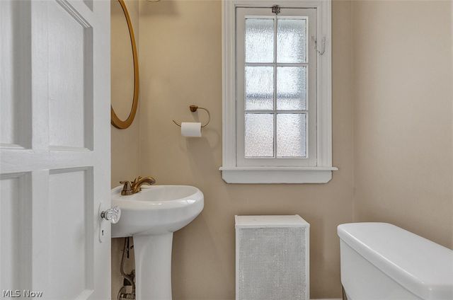 3475 Norwood Road, Shaker Heights, OH 44122