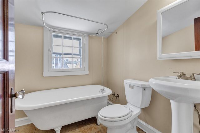 3475 Norwood Road, Shaker Heights, OH 44122