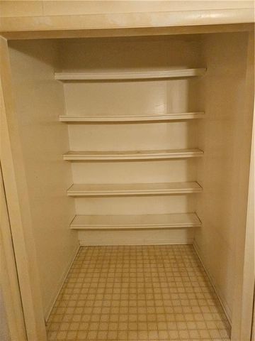 1005 Kenton Street, Leavenworth, KS 66048