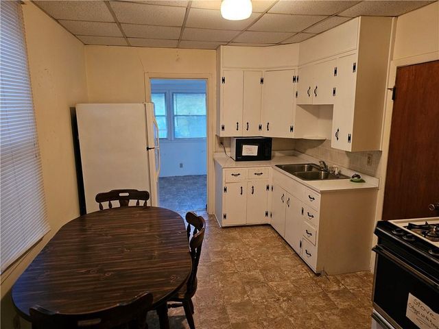 1005 Kenton Street, Leavenworth, KS 66048