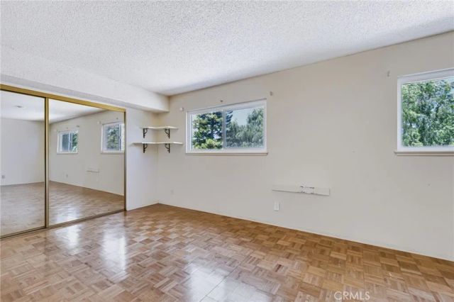 2977 Dorham Court, Simi Valley, CA 93065