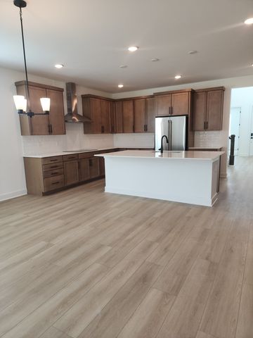 136 West Cassa Way, Mount Juliet, TN 37122