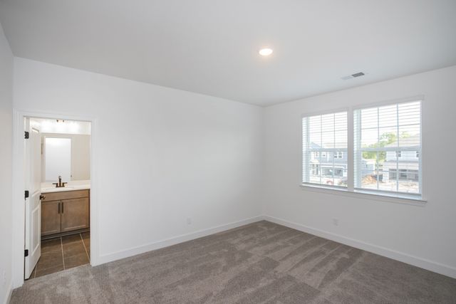 136 West Cassa Way, Mount Juliet, TN 37122