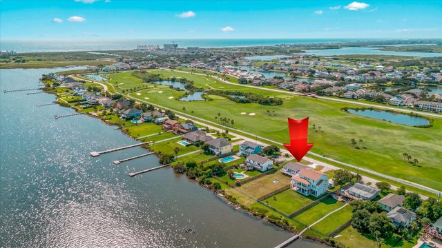 2006 Sydnor Lane, Galveston, TX 77554