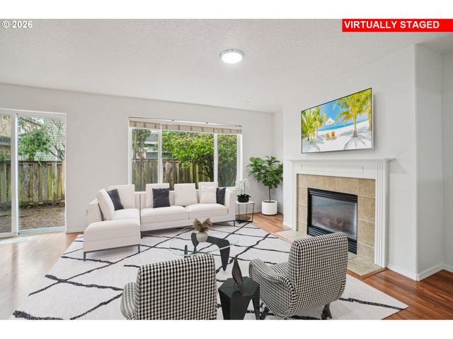 757 Ne 61ST Ct, Hillsboro, OR 97124