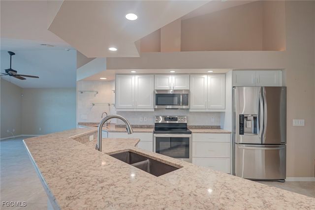 11687 Lady Anne CIR, Cape Coral, FL 33991