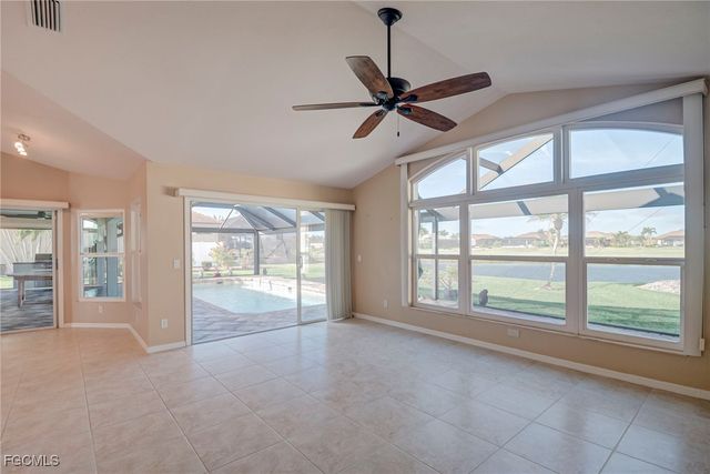 11687 Lady Anne CIR, Cape Coral, FL 33991