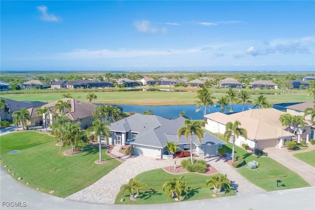 11687 Lady Anne CIR, Cape Coral, FL 33991