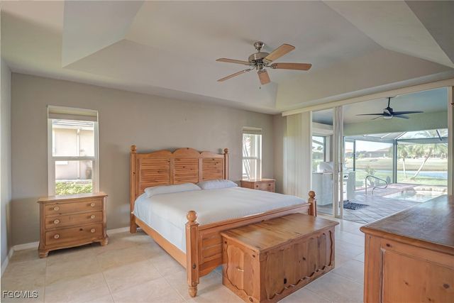 11687 Lady Anne CIR, Cape Coral, FL 33991