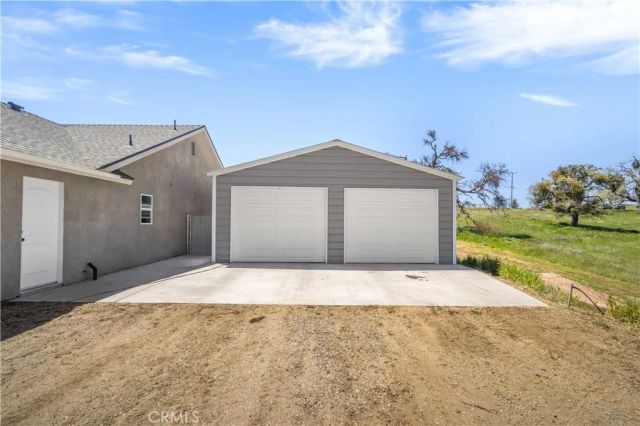 29990 Horsethief Drive, Tehachapi, CA 93561