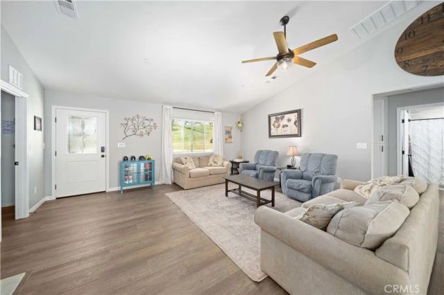 29990 Horsethief Drive, Tehachapi, CA 93561