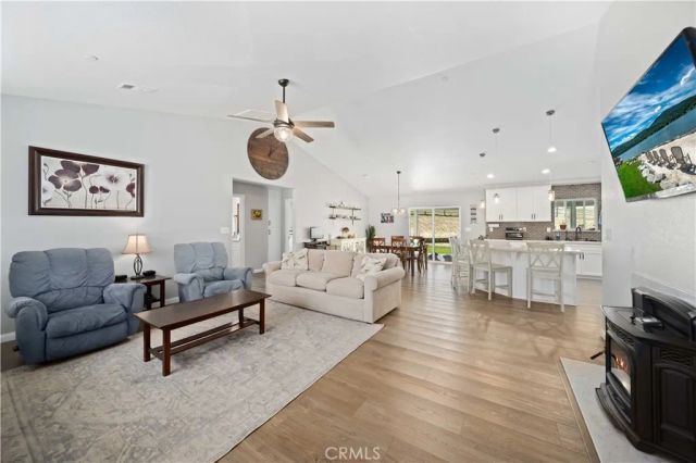 29990 Horsethief Drive, Tehachapi, CA 93561