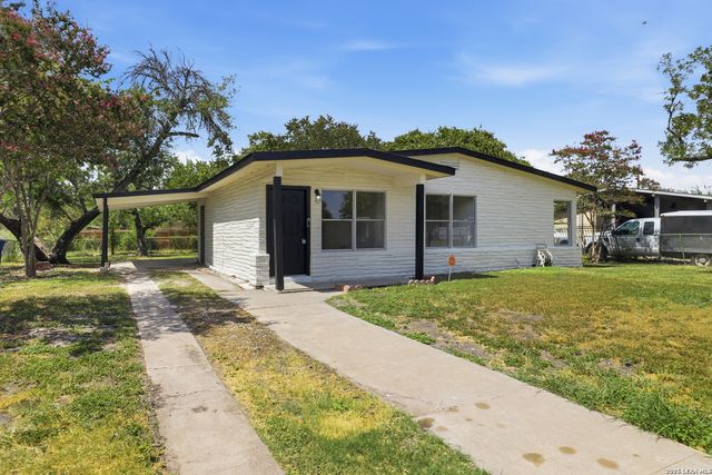 123 CHADWICK DR, San Antonio, TX 78227