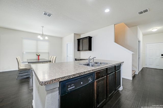 7114 Hibiscus Fls, San Antonio, TX 78218