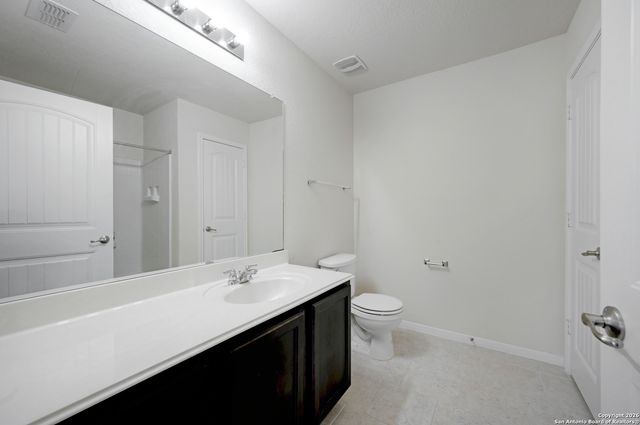 7114 Hibiscus Fls, San Antonio, TX 78218