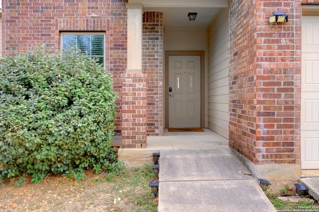 7114 Hibiscus Fls, San Antonio, TX 78218