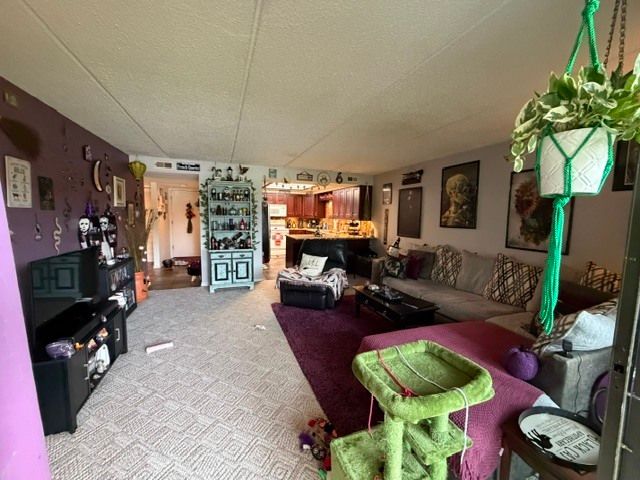 650 Whitney Court 105, Gurnee, IL 60031