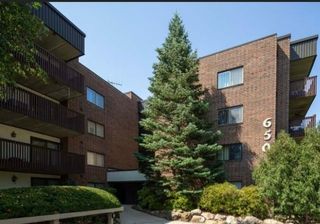 650 Whitney Court 105, Gurnee, IL 60031