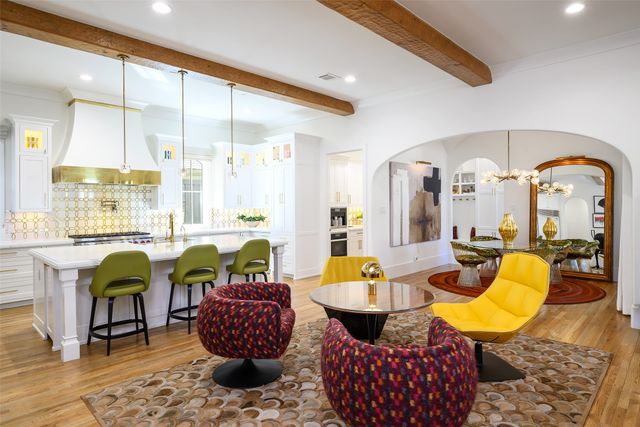 4557 Belclaire Avenue, Highland Park, TX 75205