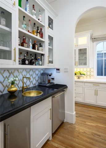 4557 Belclaire Avenue, Highland Park, TX 75205