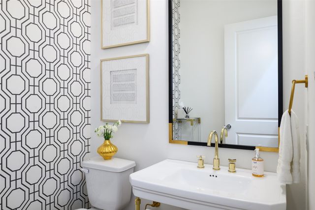 4557 Belclaire Avenue, Highland Park, TX 75205