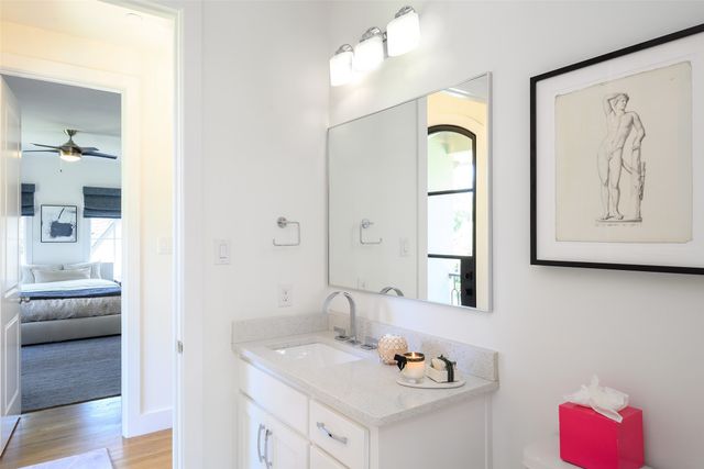 4557 Belclaire Avenue, Highland Park, TX 75205