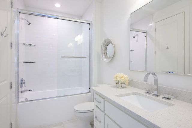 4557 Belclaire Avenue, Highland Park, TX 75205