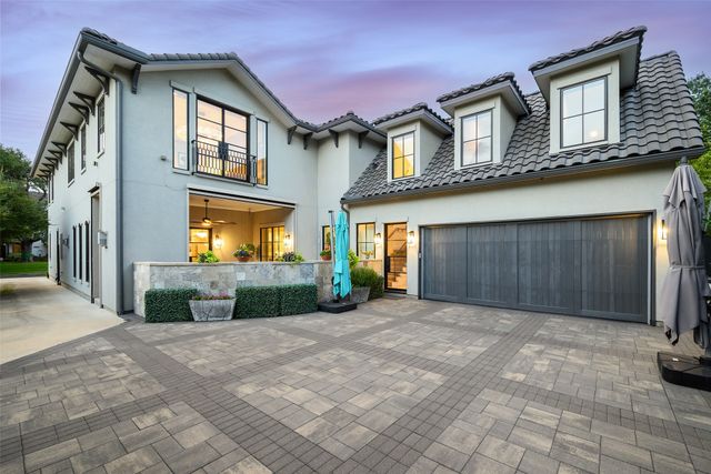 4557 Belclaire Avenue, Highland Park, TX 75205