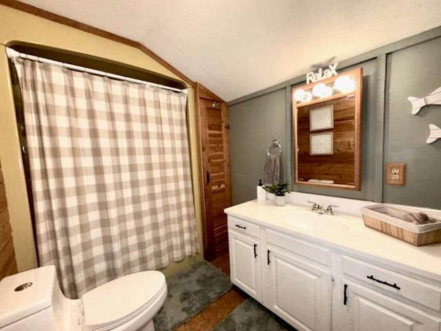 2878 Lakeshore Drive, Gladwin, MI 48624