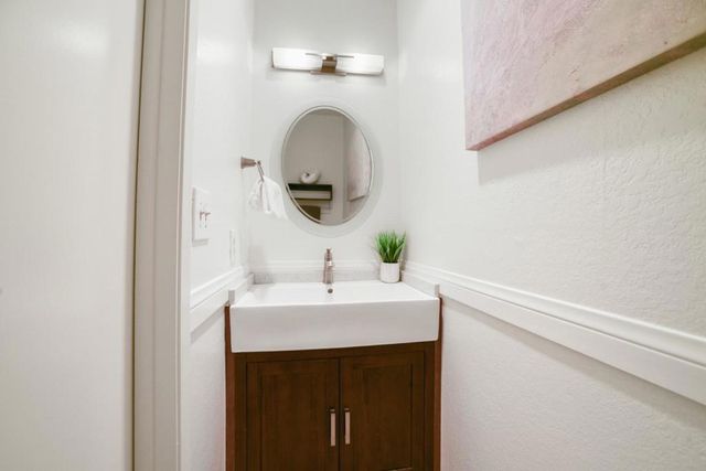 125 Connemara Way 164, Sunnyvale, CA 94087