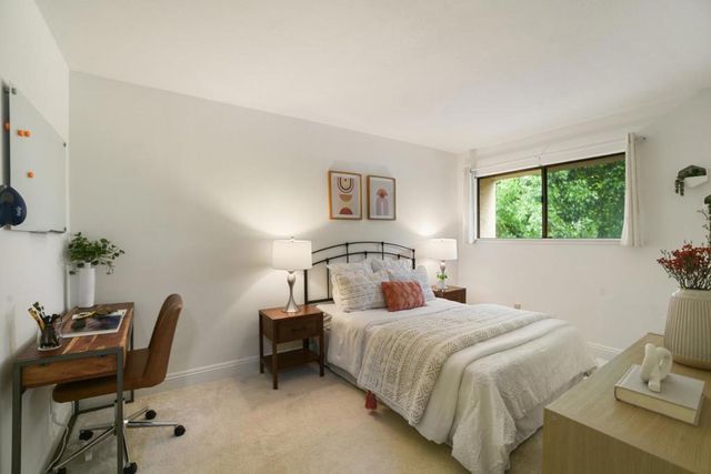 125 Connemara Way 164, Sunnyvale, CA 94087