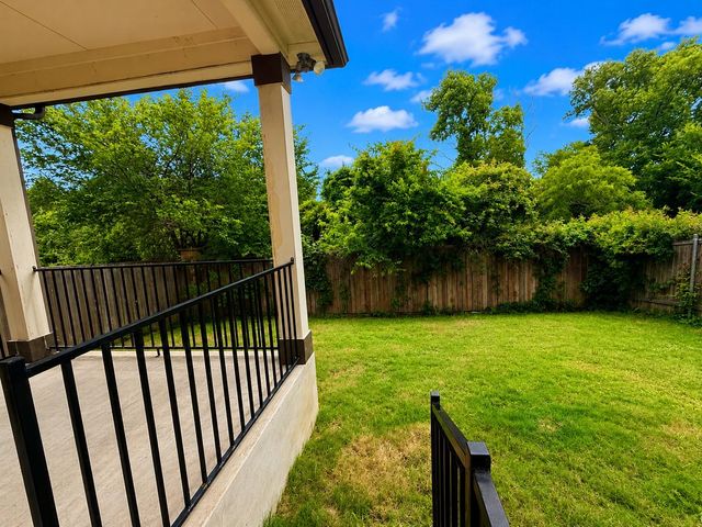 2101 Split Diamond WAY 40, Round Rock, TX 78664