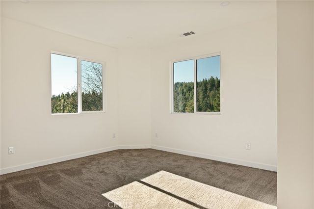 26182 Sky Ridge Drive, Twin Peaks, CA 92391