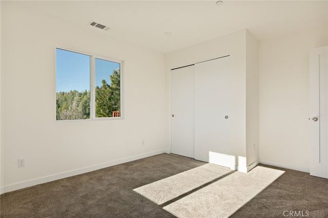 26182 Sky Ridge Drive, Twin Peaks, CA 92391