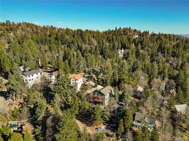 26182 Sky Ridge Drive, Twin Peaks, CA 92391