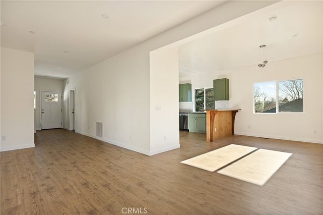 26182 Sky Ridge Drive, Twin Peaks, CA 92391